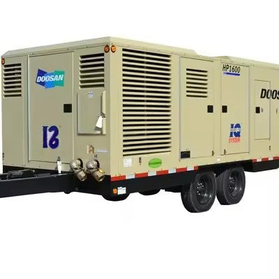 DOOSAN 1600cfm portable diesel engine screw air compressor