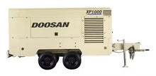 Load image into Gallery viewer, DOOSAN 1600cfm portable diesel engine screw air compressor
