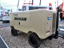 Load image into Gallery viewer, DOOSAN 750-1500 CFM High-pressure compressors
